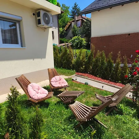 Sunshine Near The Zoo, Free Parking Sarajevo