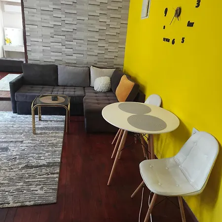 Sunshine Near The Zoo, Free Parking